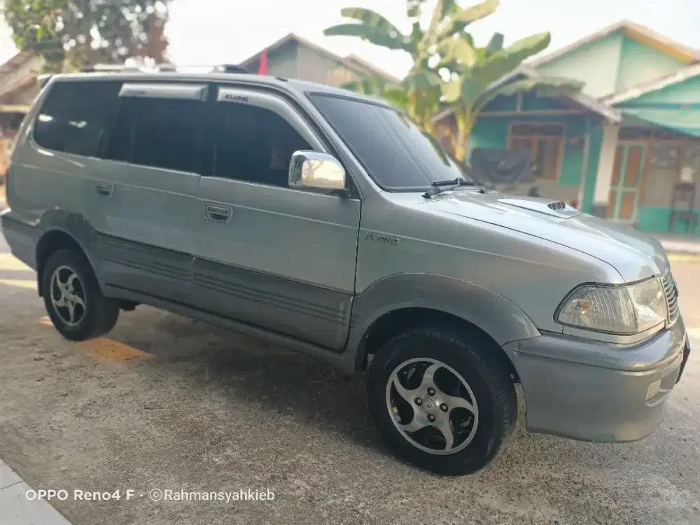 Kijang krista grand luxury 2001 bensin