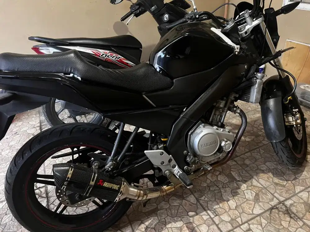 Knalpot Aftermarket Akrapovic
