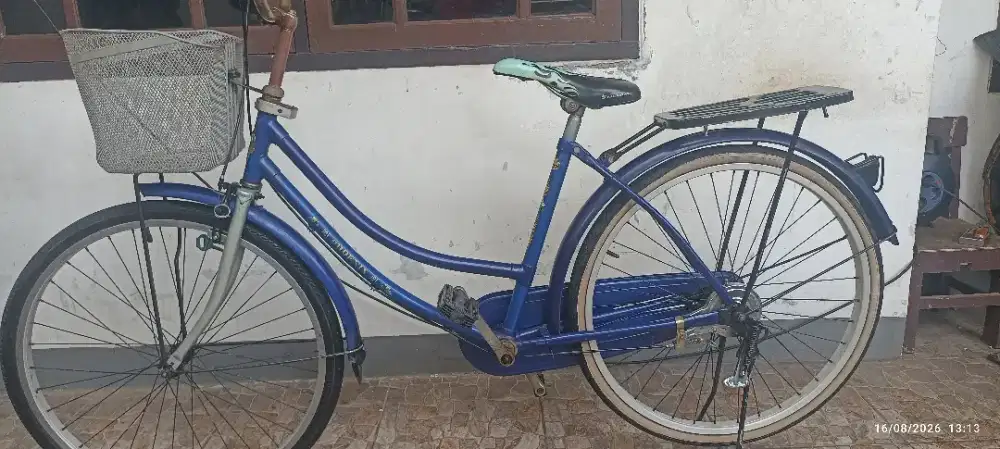 sepeda PHOENIX warna biru