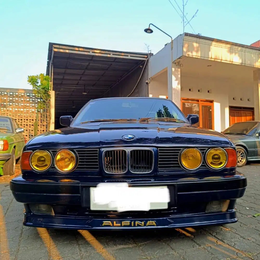 BMW E34 520i 1994 Biru Metalik  jual cepat full paper 1993bmw1995