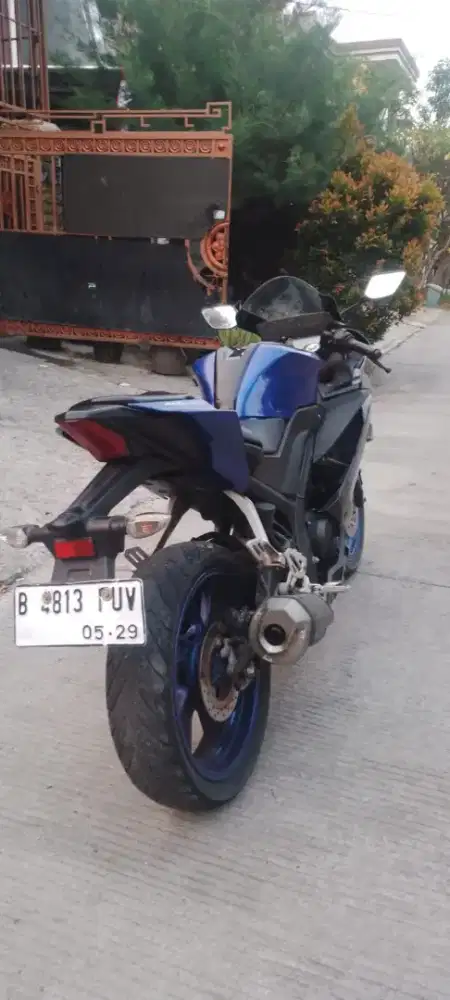 Yamaha R15 2019 mesin halus kondisi belum pernah jatuh
