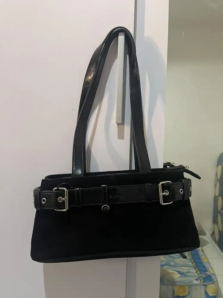 Tas fashion wanita