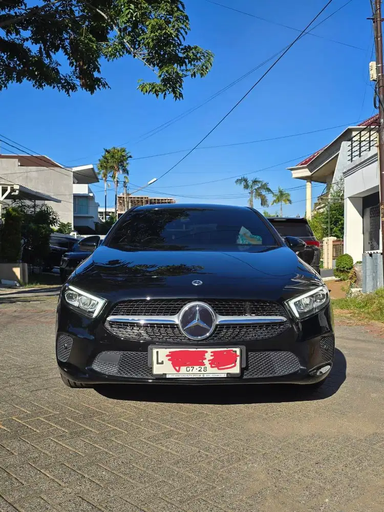 Mercedes Benz A200 v177 Black Hitam Mercedes-Benz A200 2022 mercy 2024