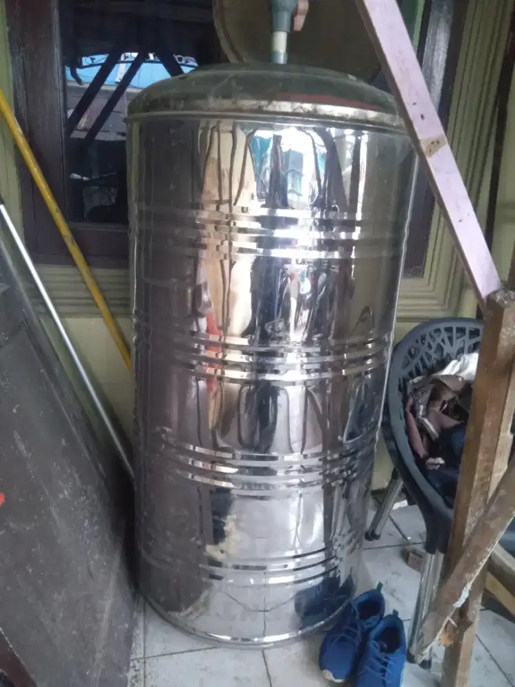 Tangki air Stainless steel Aisi 304