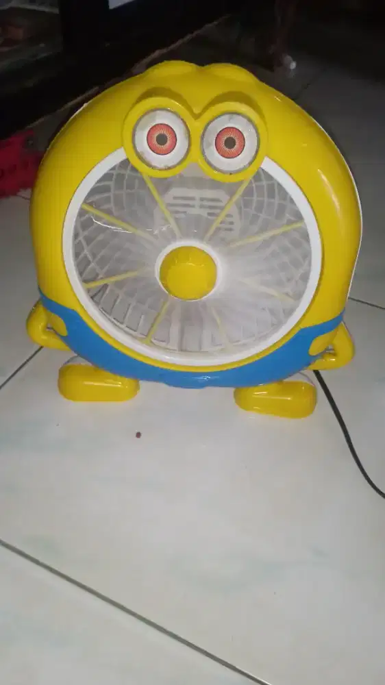 Kipas angin karakter