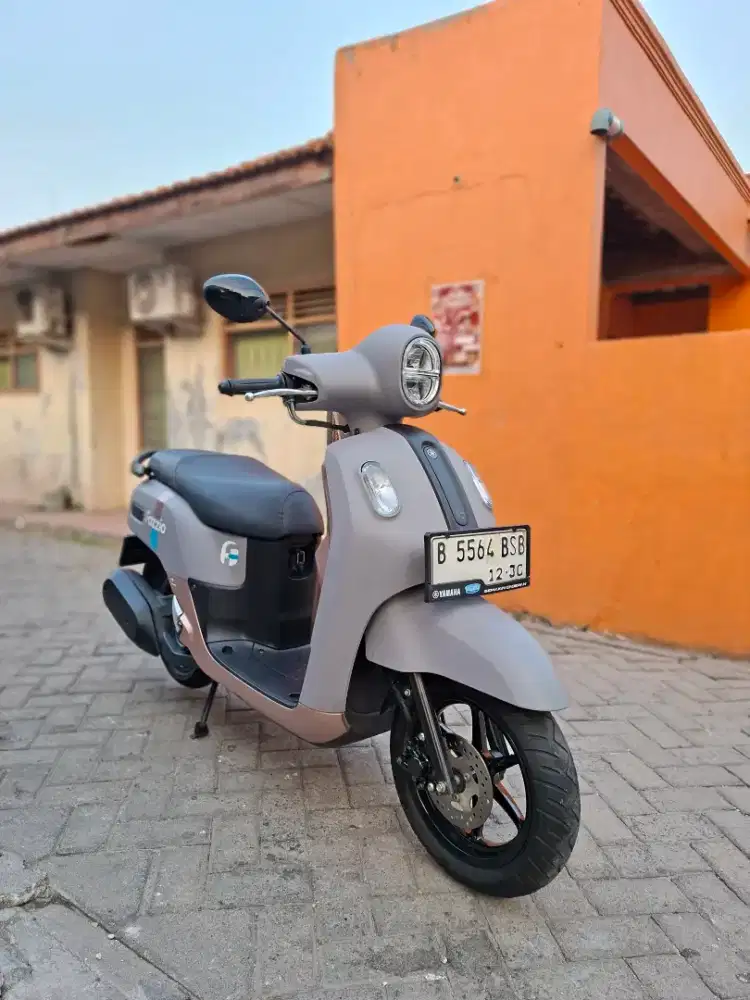 Yamaha Fazzio Hybrid 2025 bln 12 istimewa