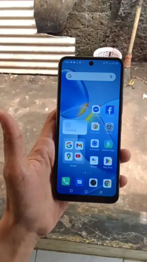 Infinix hot 12 6/128
