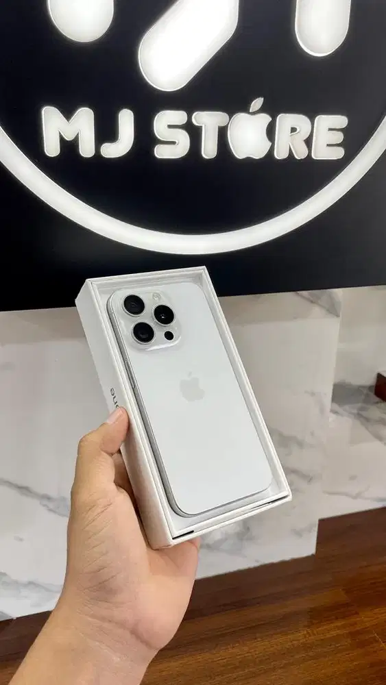 iPhone 16 Pro 128 gb ex iBox bh 93% garansi sampai Maret 2027
