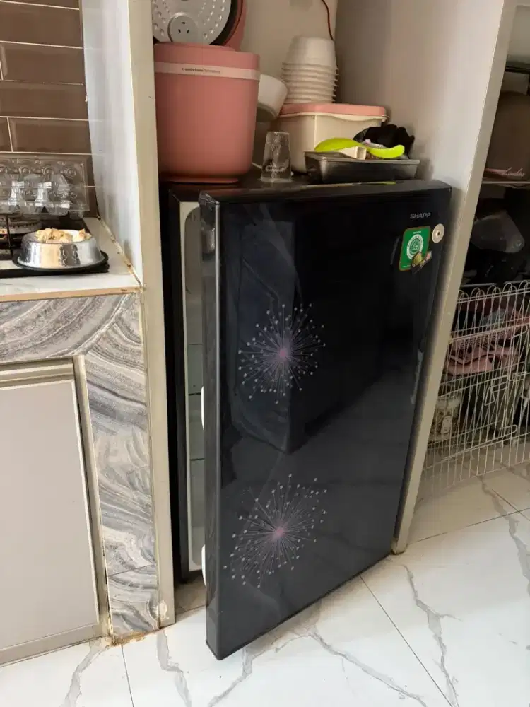 KULKAS MERK SHARP 1 SATU PINTU