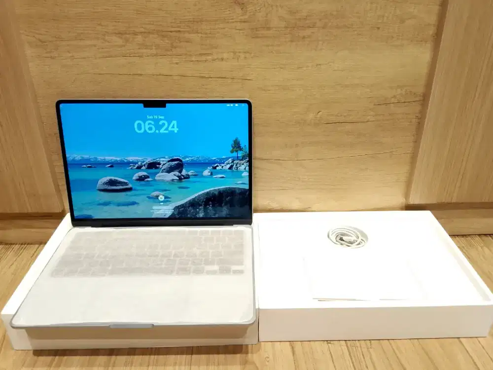 Macbook air m4 16/256