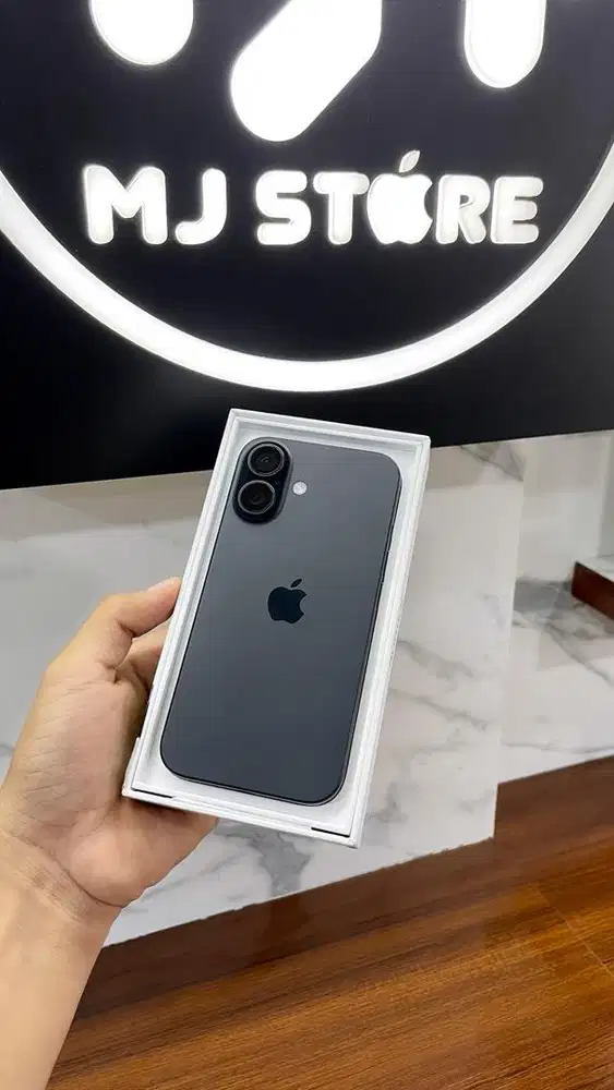 iPhone 16 128 gb ex iBox bh 100% garansi aktif sampai Juli 2027