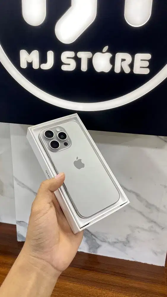 iPhone 16 Pro 256 gb ex iBox super like new