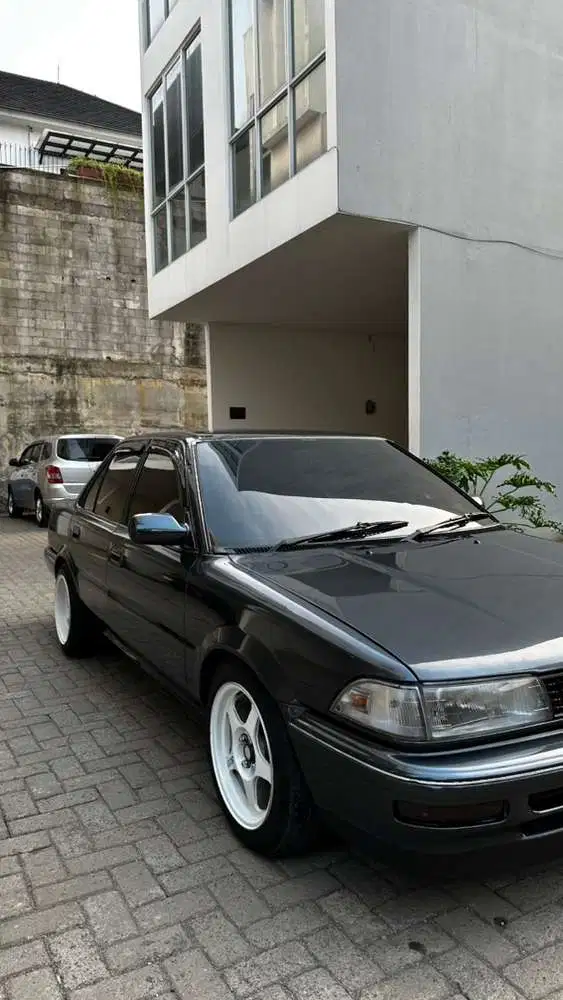 Toyota Corolla 1990 Bensin