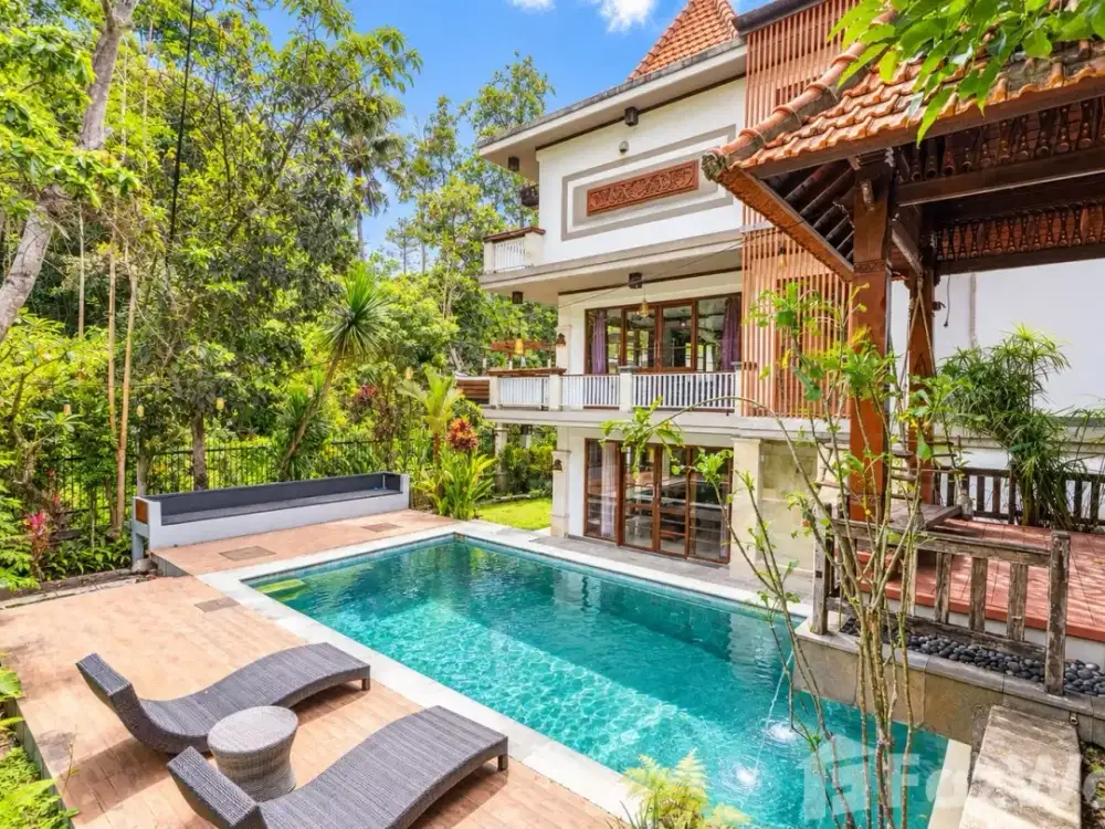 5 Bedroom Villa for sale in Kediri, Bali
