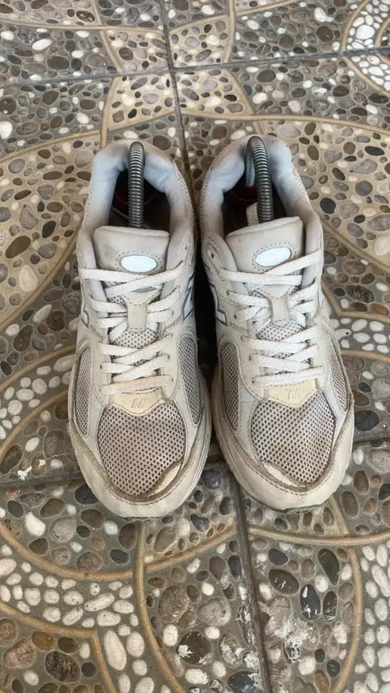 New balance 2002R japan market