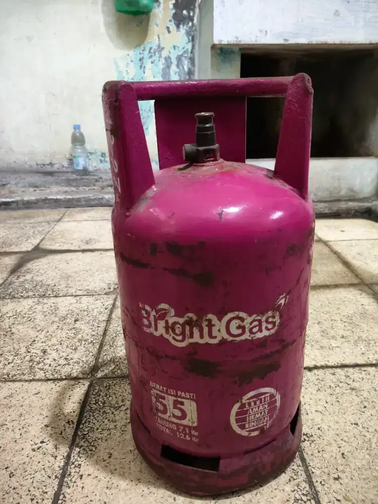 tabung Gas Elpiji Pink 5.5kg kosong