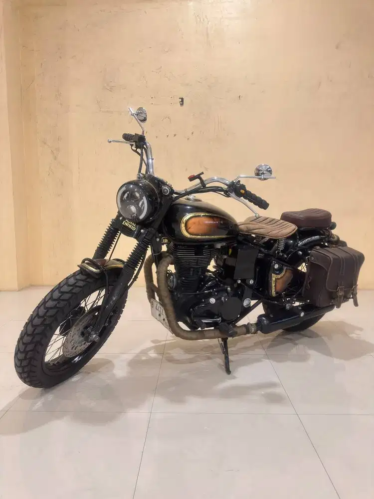 ROYAL ENFIELD CLASSIC 500 2015