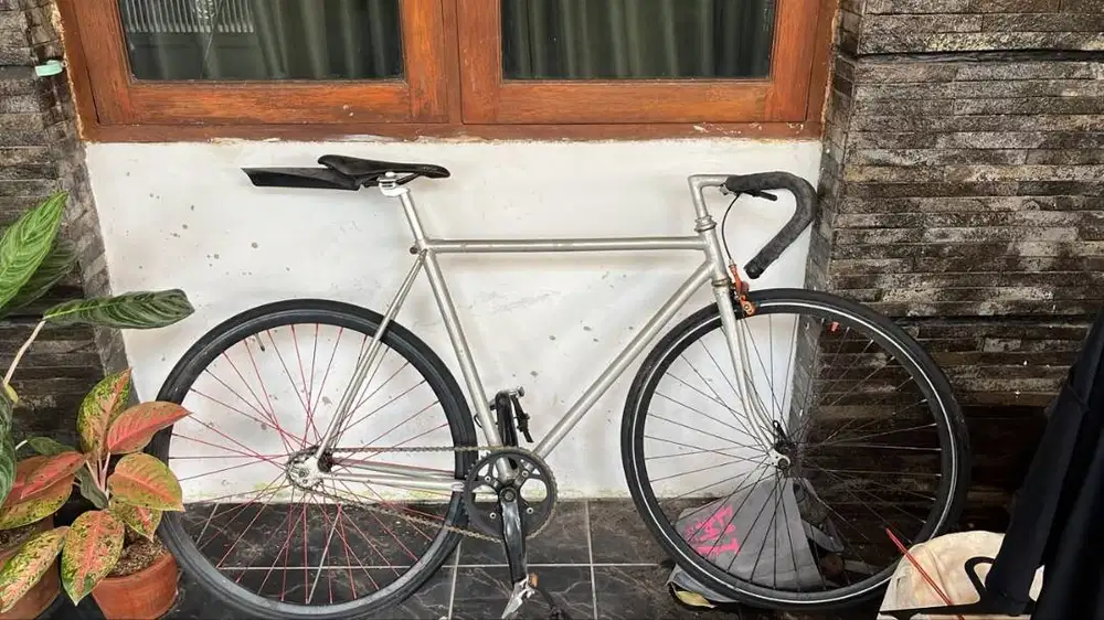 Jual Sepeda Fixie Silver Kalcer