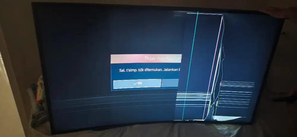 JUAL MURAH TV SAMSUNG CURVED 63 KONDISI LAYAR PECAH