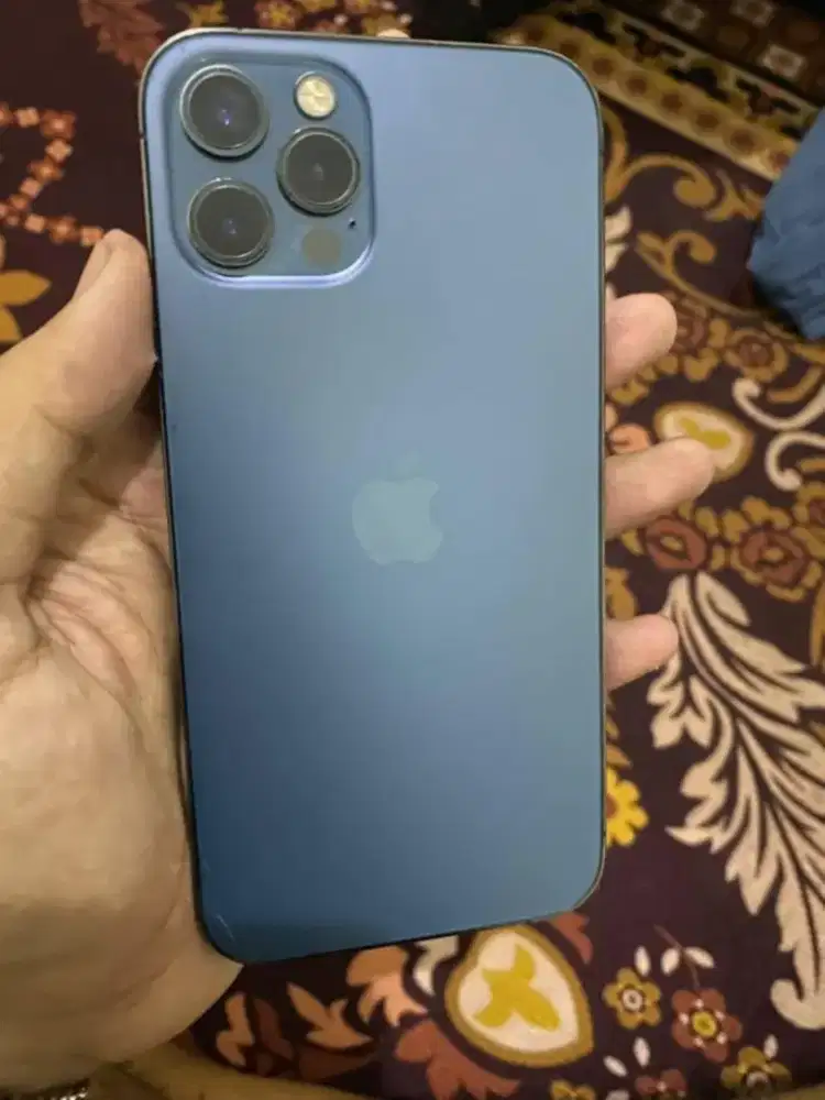iPhone 12 pro 256 blue