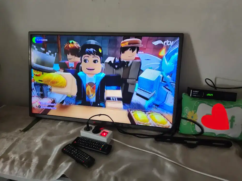 TV LG --  32 inch