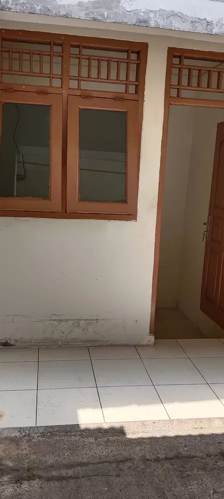 Disewakan Rumah H. Kana III Paninggilan Ciledug