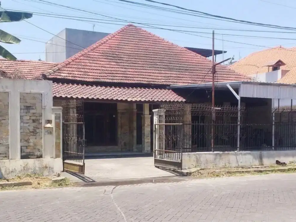 DIJUAL RUMAH JEMURSARI UTARA