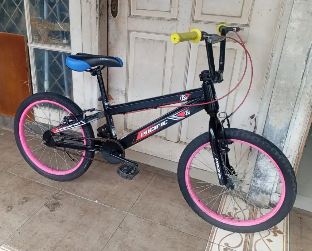 sepeda BMX ukuran 20 kondisi normal