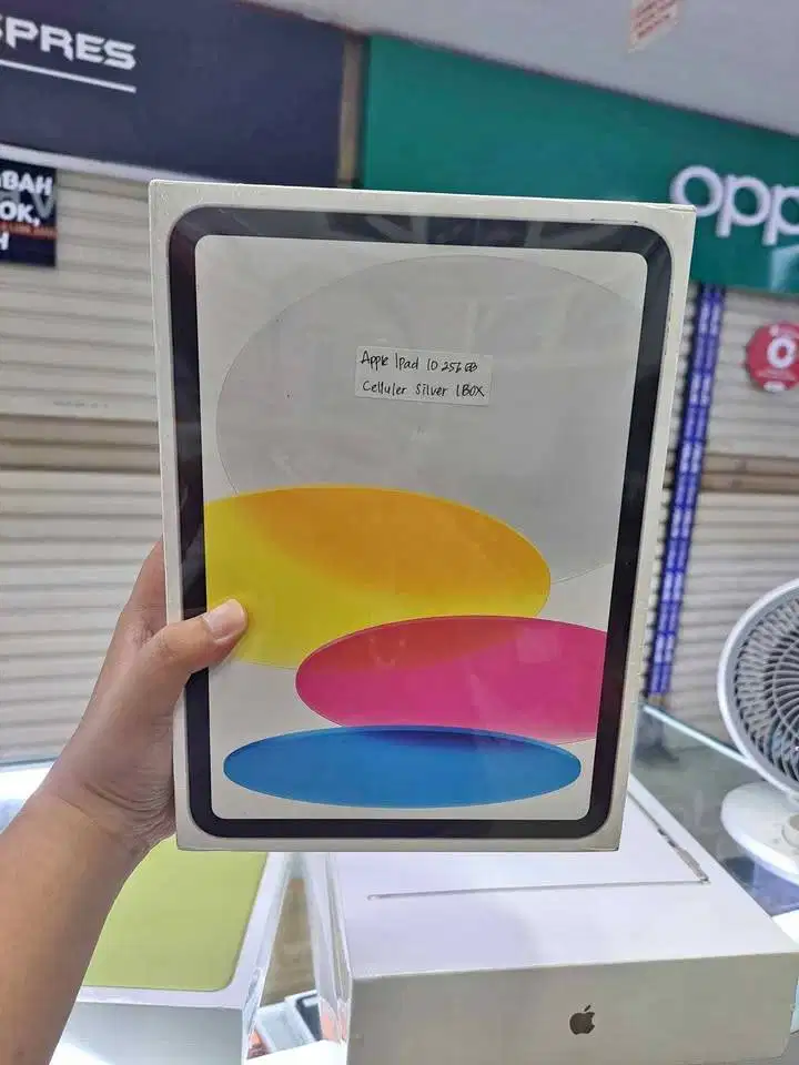 IPad 10 256GB Silver Wifi Cell BNIB Garansi IBox