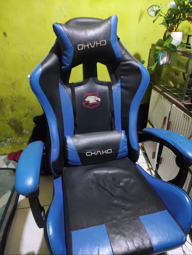 Kursi gaming bekas