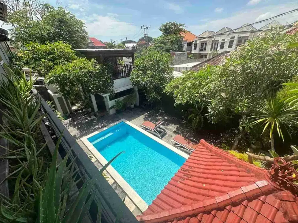 Dijual BUC guest house 13 kamar lokasi Kerobokan Kelod Dekat Bali Kiddy Kuta Utara Badung Bali