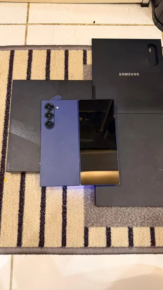 Samsung Z Fold 6 Blue 12/256GB SEIN Lengkap