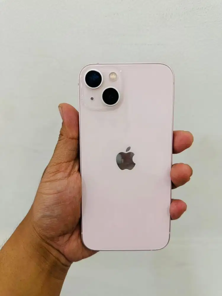 Iphone 13 basic 128 pink ibox