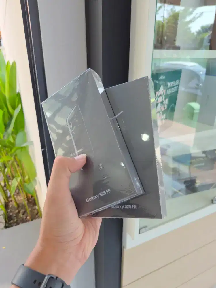 Samsung S26FE 5G 8+8/256 GB Garansi Resmi SEIN