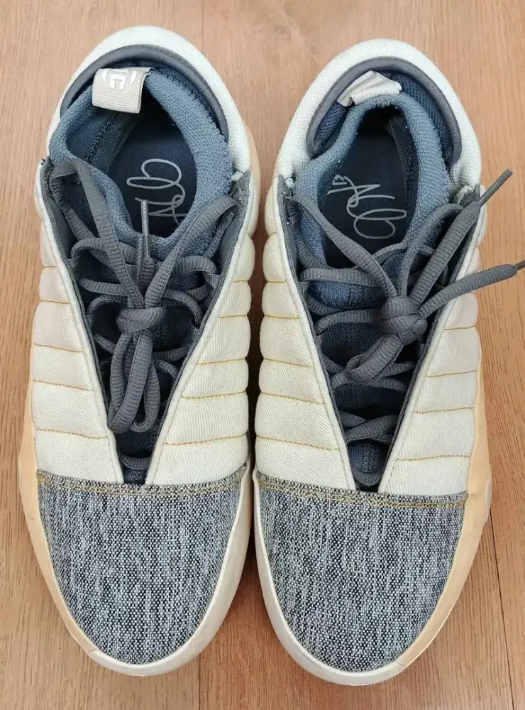 Adidas Harden Vol 7 Size 44