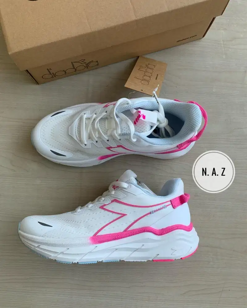Diadora Naira Running Wanita size 36/22cm