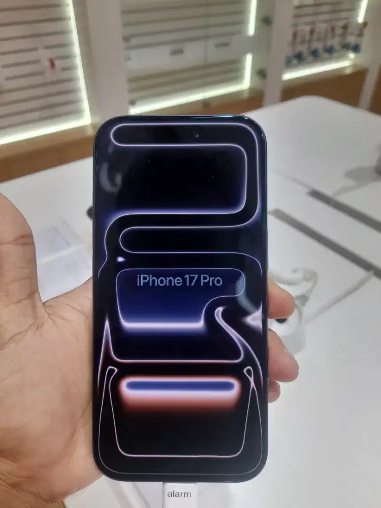 iPhone Impian Belum Kebeli? Coba Cek Akulaku