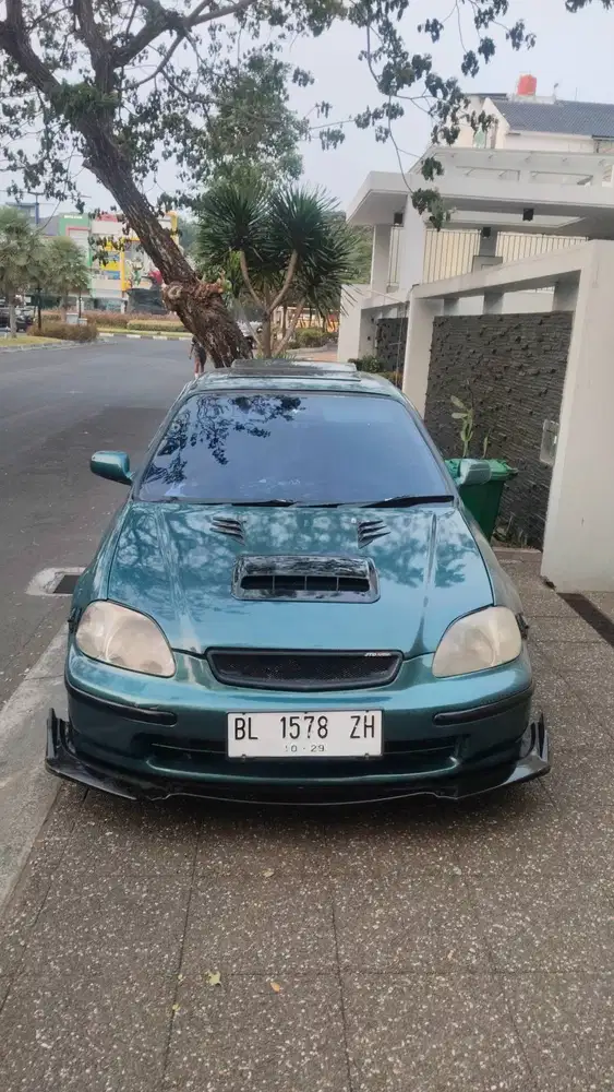 Sedan murah civic ferio 1997