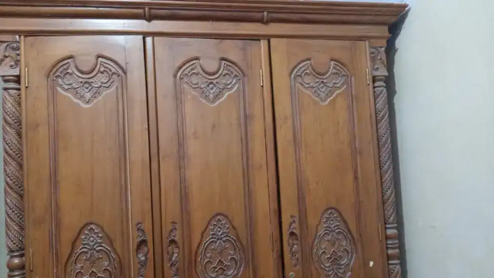 KAMAR SET KAYU JATI