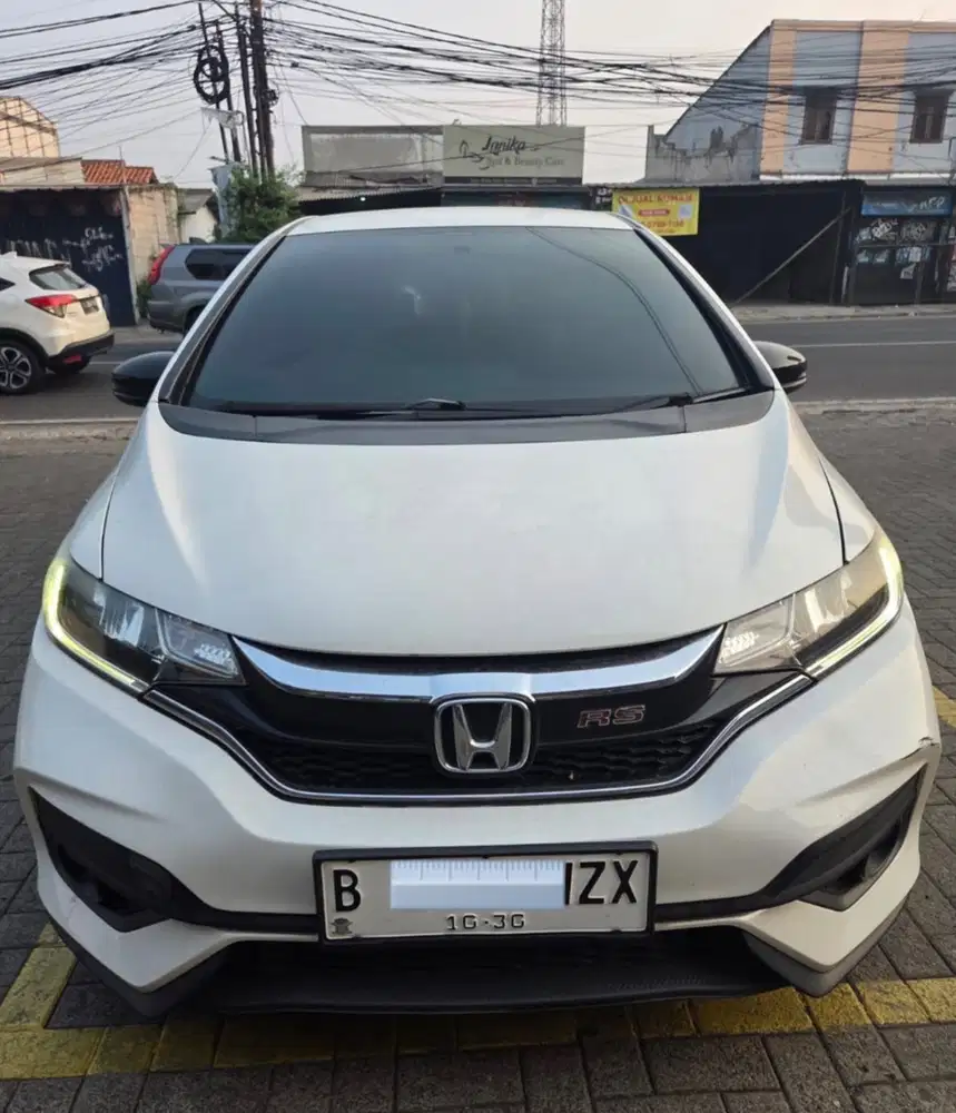 Honda Jazz RS white pearl 2020