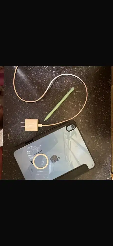 IPAD GEN 10 NO MINUS KONDISI 95%