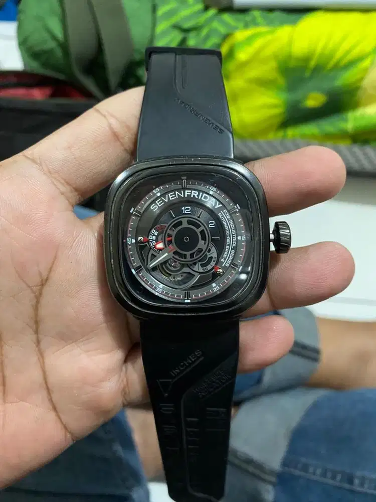 Seven friday automatic