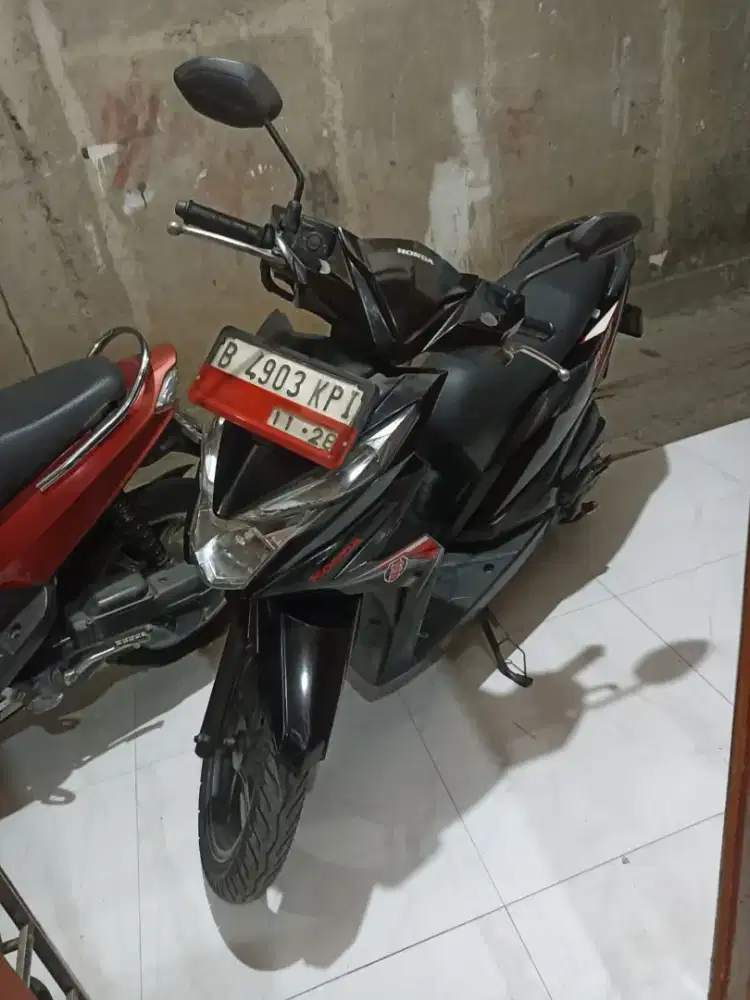 Honda beat 2019 warna Hitam