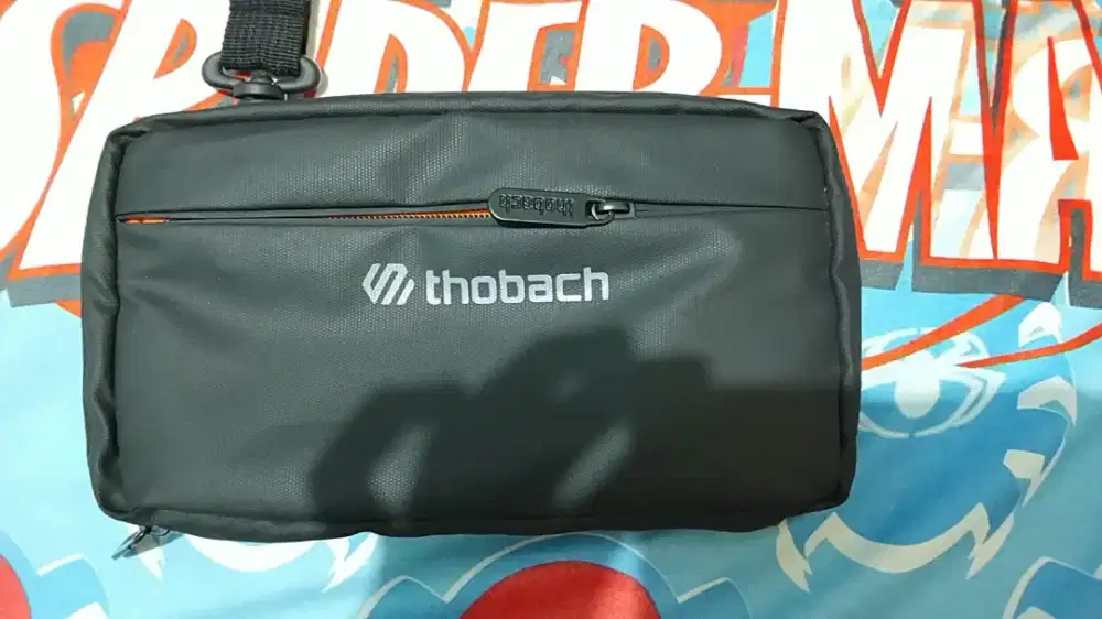 Tas merek thobach