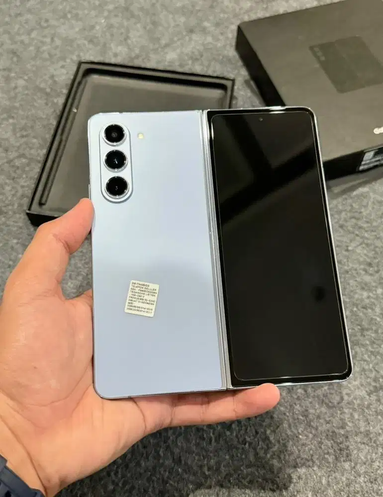 samsung z fold 5 12/1TB / 1000gb