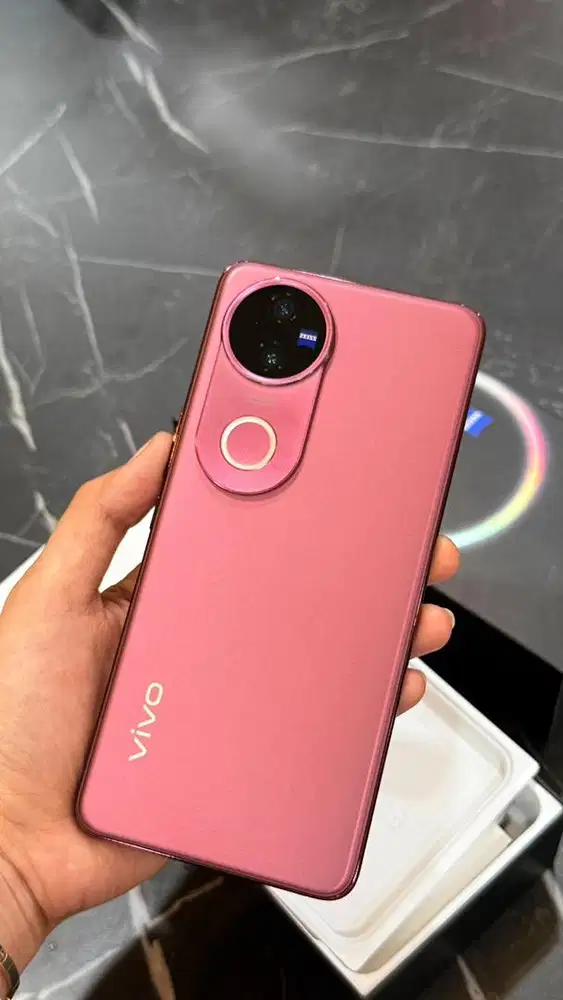 vivo v50 12/256gb