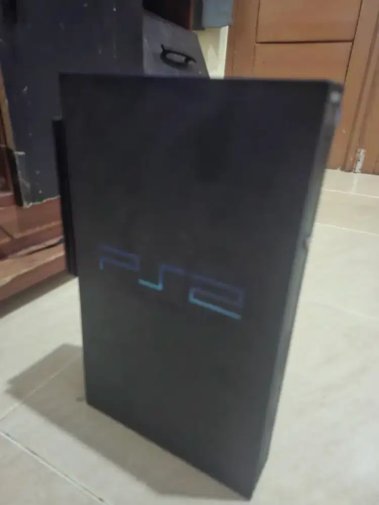Play station 2 second