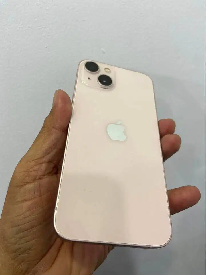 Second IPHONE 13 128gb PINK all opp Welljoss