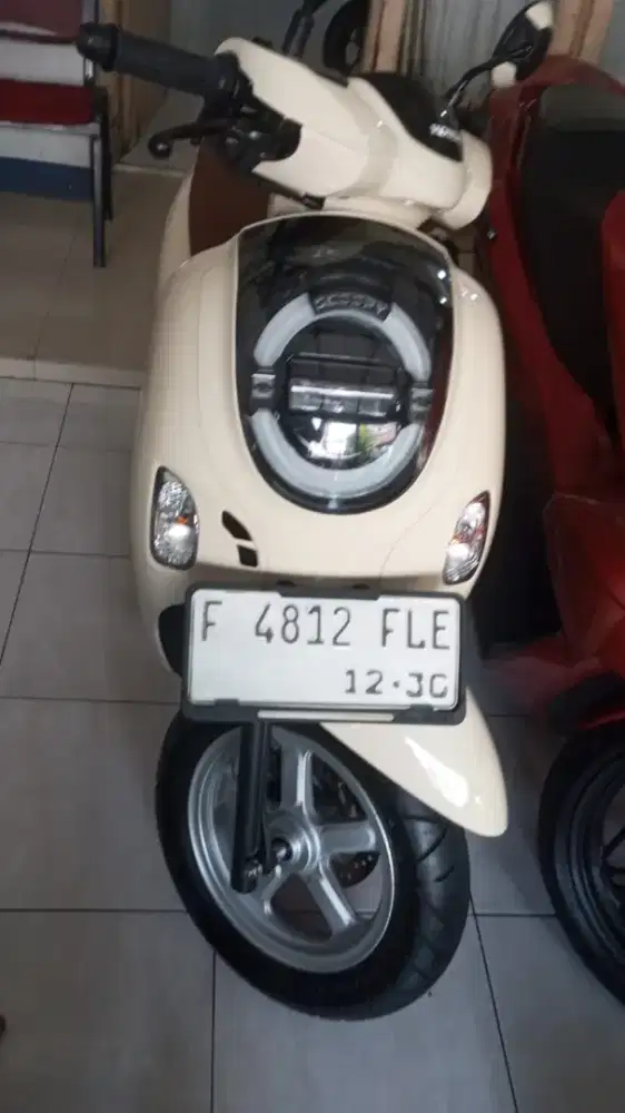 SCOOPY KEYLESS 2025