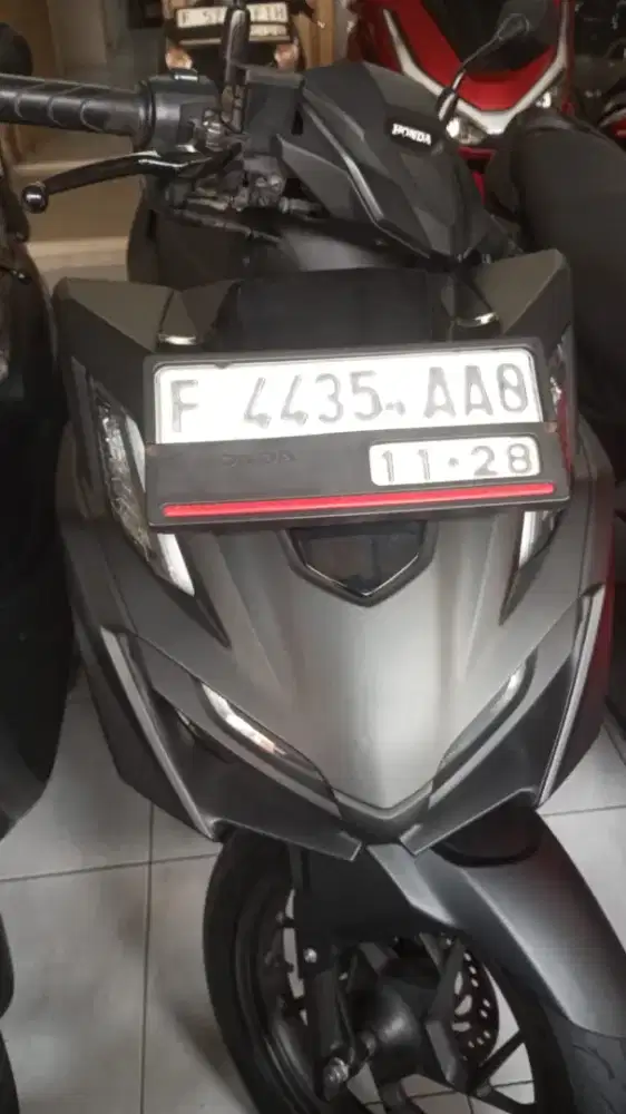 VARIO 160 2023 CBS